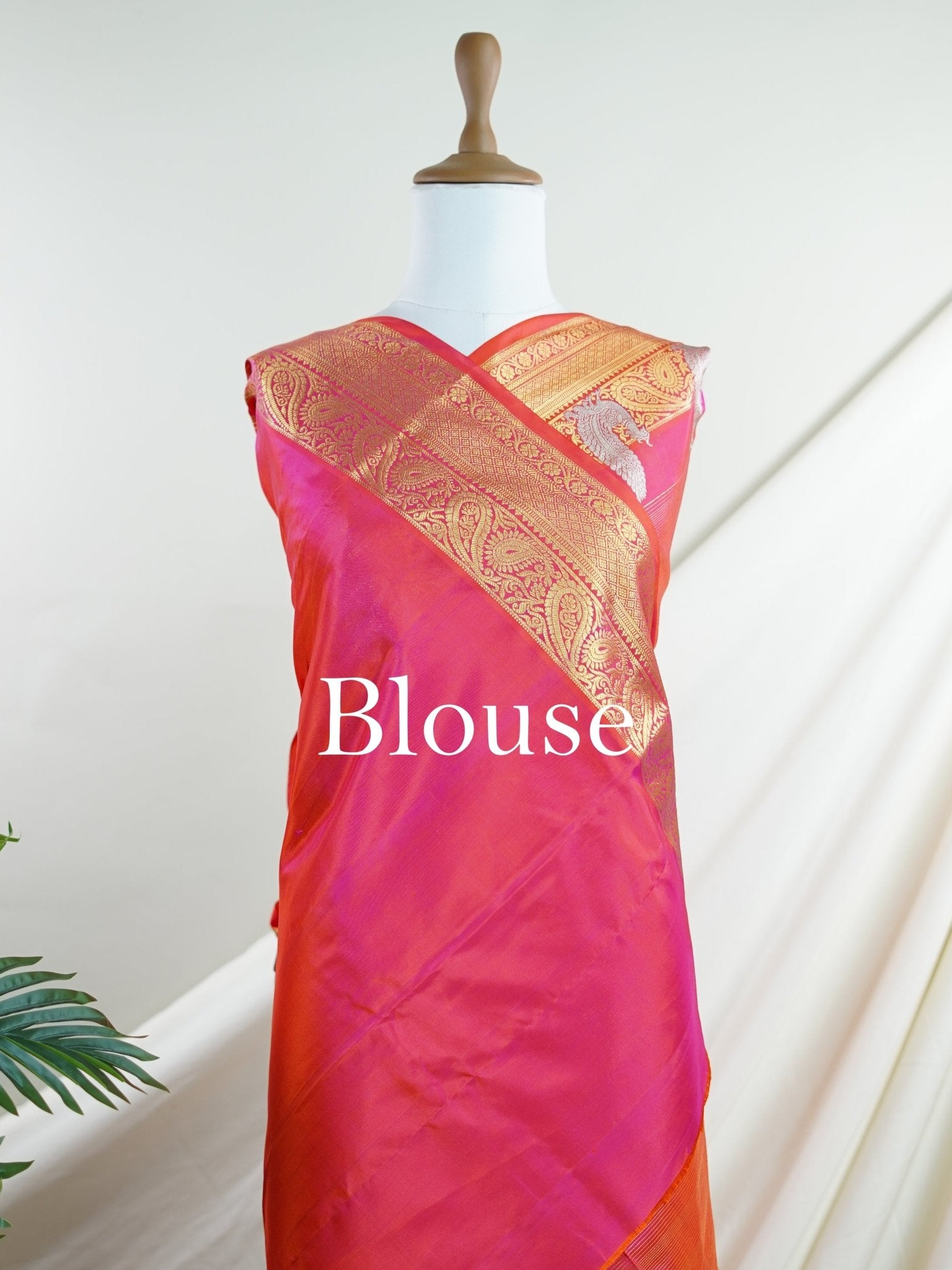 Venkatagiri Silk  100% Pure Silk  - Manoranjitham Weaves - Handloom Store