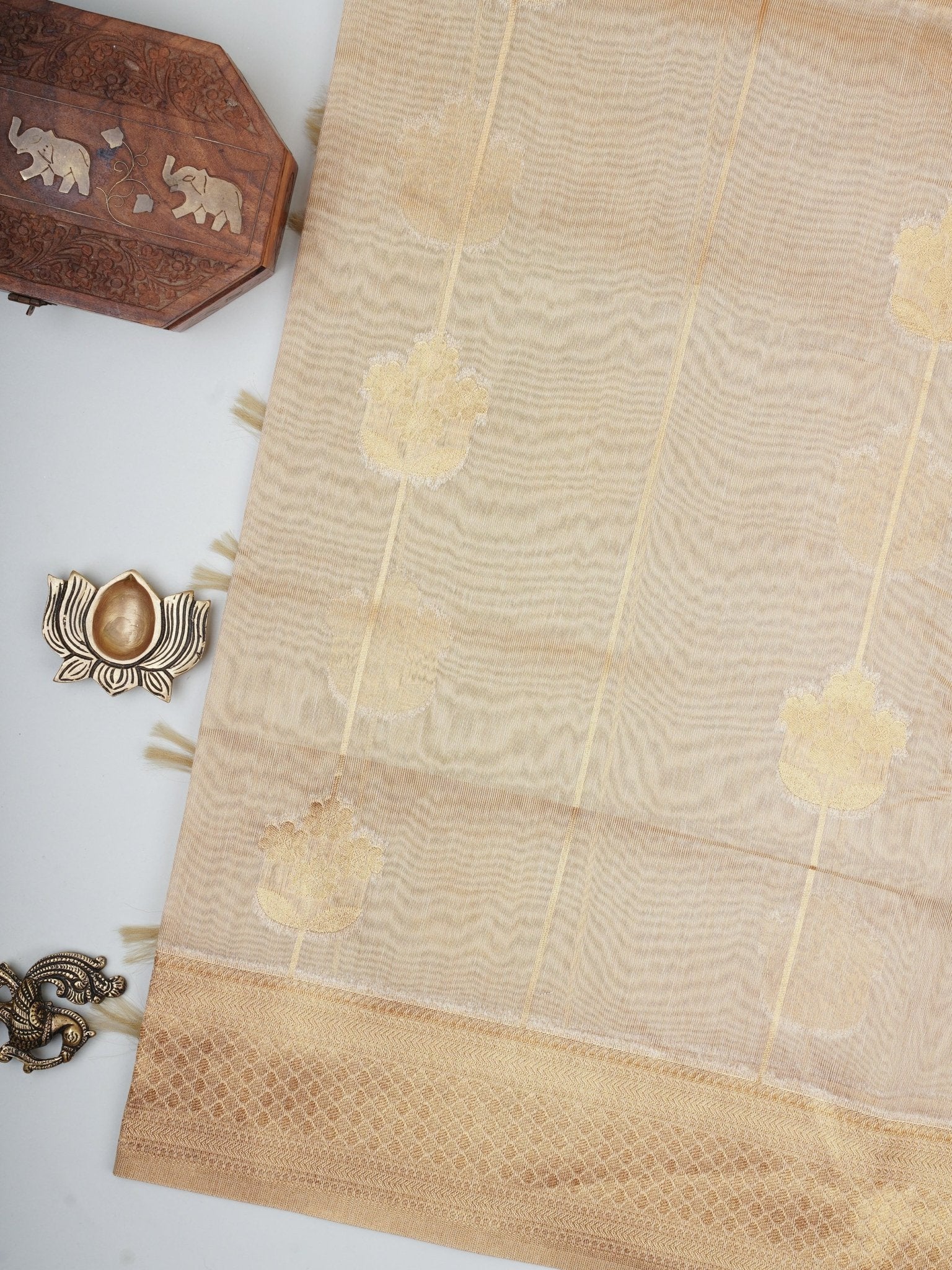 tissue Gold Kora Semi Tissue - Manoranjitham Weaves - Handloom Store