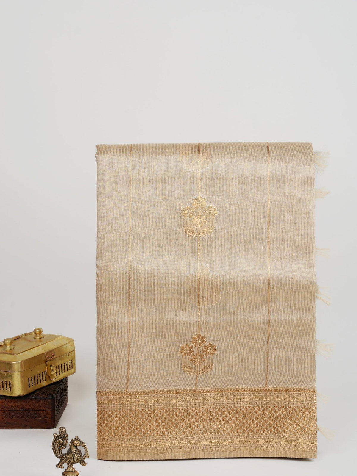 tissue Gold Kora Semi Tissue - Manoranjitham Weaves - Handloom Store