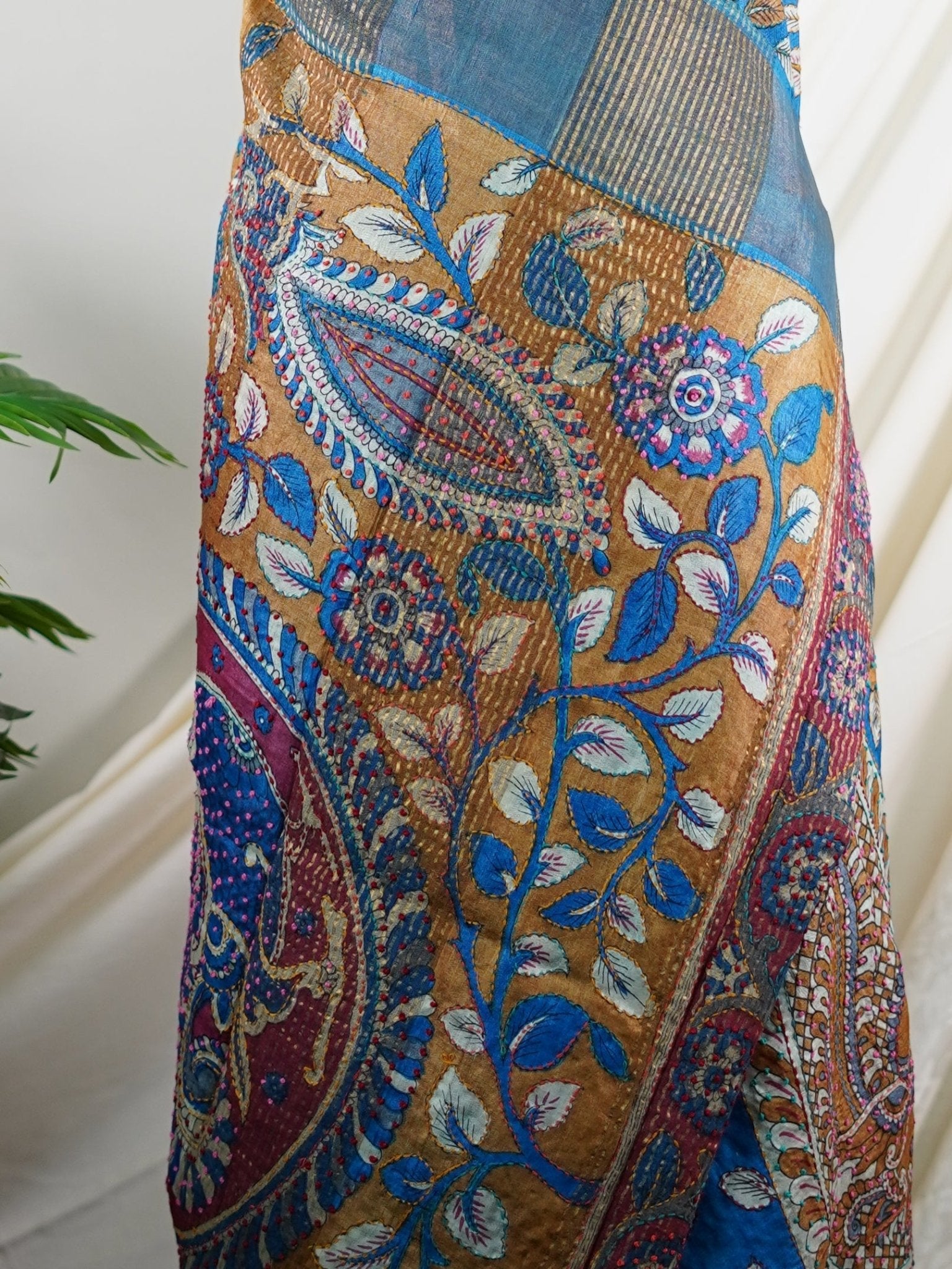 Tussars Royal Blue 100% Pure Tussar - Manoranjitham Weaves - Handloom Store