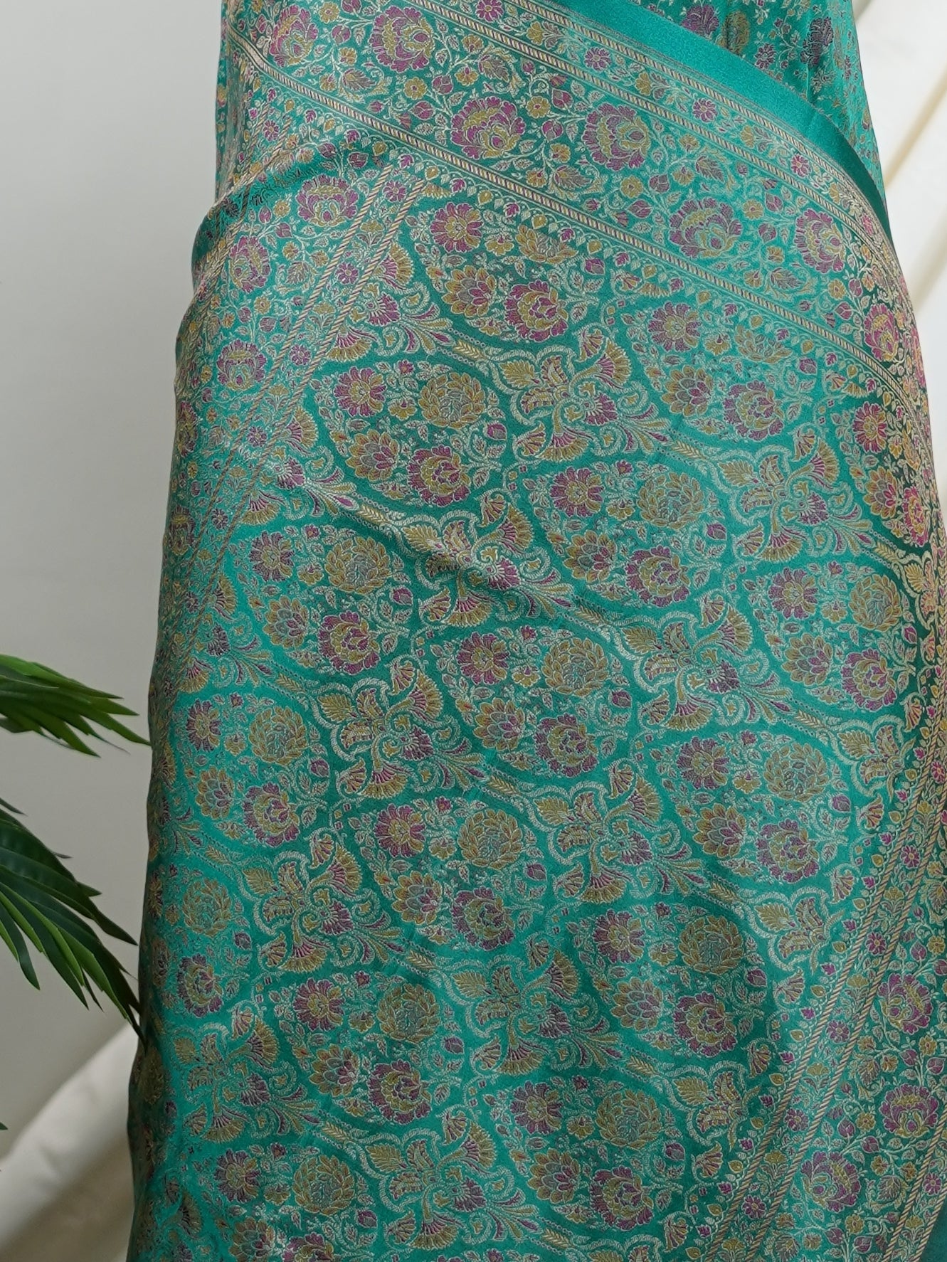 Katan Green Semi Mushru - Manoranjitham Weaves - Handloom Store