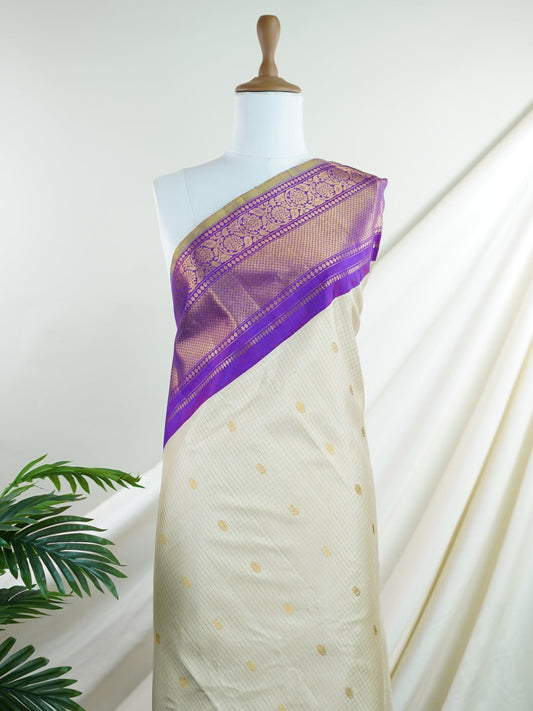 Gadwal Silk Ivory 100% Pure Silk  - Manoranjitham Weaves - Handloom Store