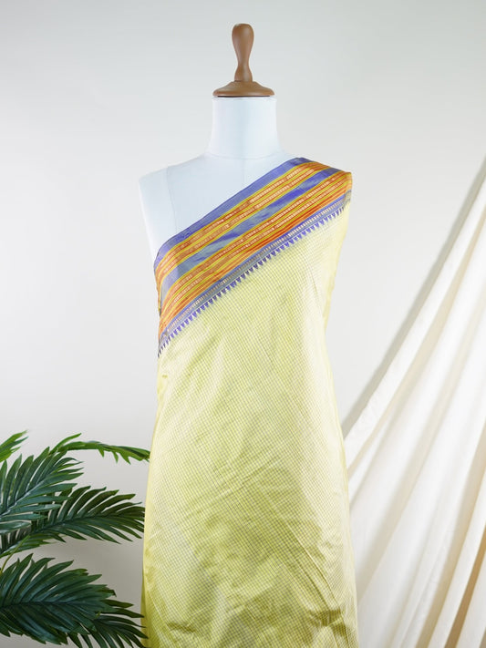 Narayanpet Pista Green 100% Pure Silk  - Manoranjitham Weaves - Handloom Store