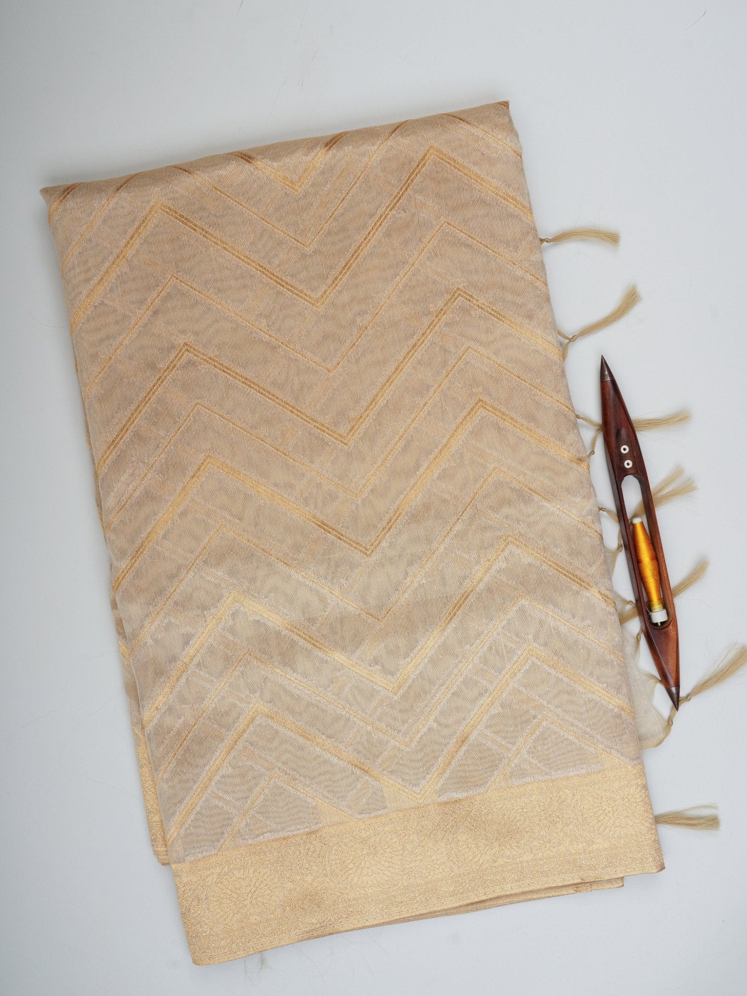 tissue Gold Kora Semi Tissue - Manoranjitham Weaves - Handloom Store