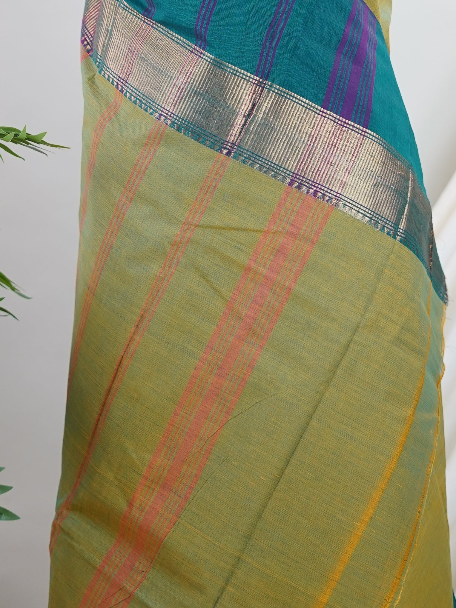 Kanchipuram Cottons Green 100% Pure Cotton - Manoranjitham Weaves - Handloom Store