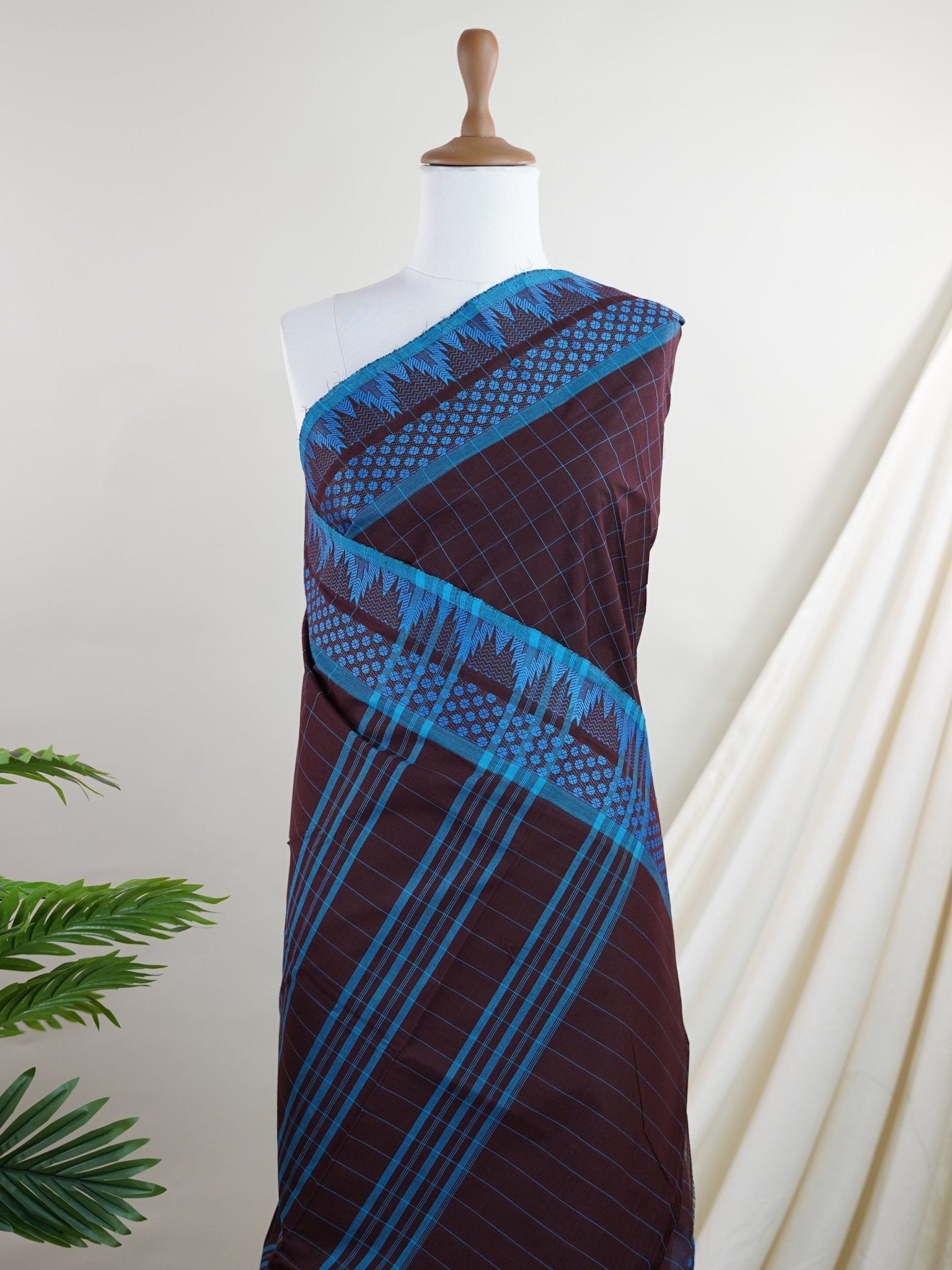 Kanchipuram Cottons Maroon 100% Pure Cotton - Manoranjitham Weaves - Handloom Store