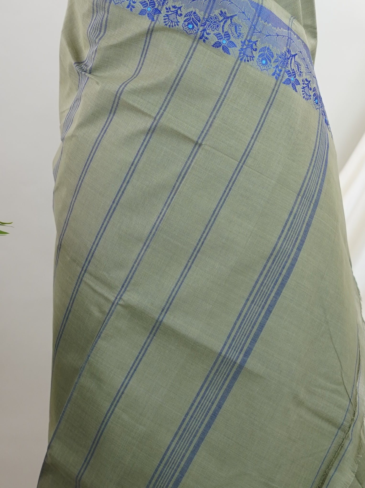 Kanchipuram Cottons Green 100% Pure Cotton - Manoranjitham Weaves - Handloom Store
