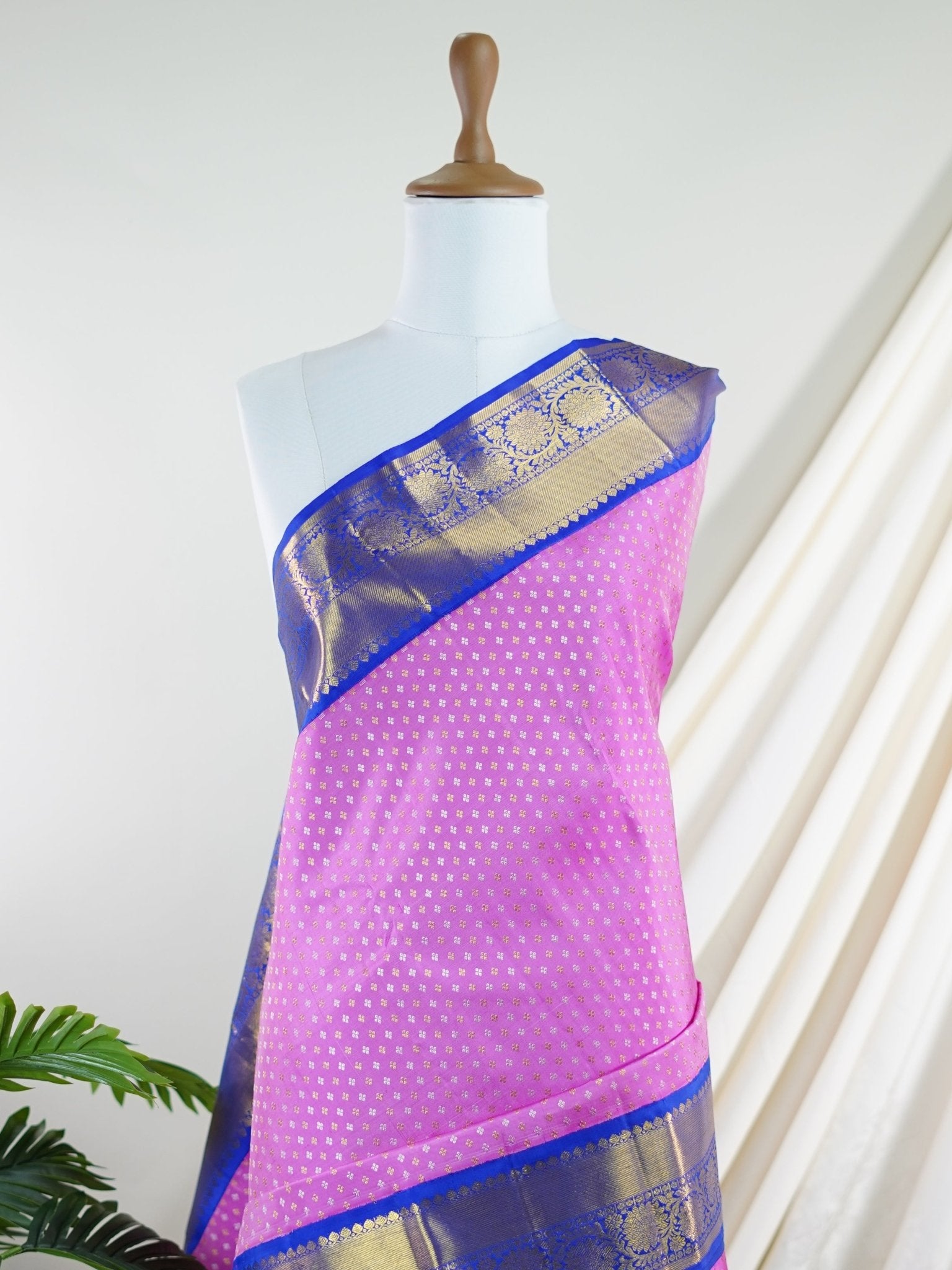 Kanchipuram Silk Pink 100% Pure Silk  - Manoranjitham Weaves - Handloom Store