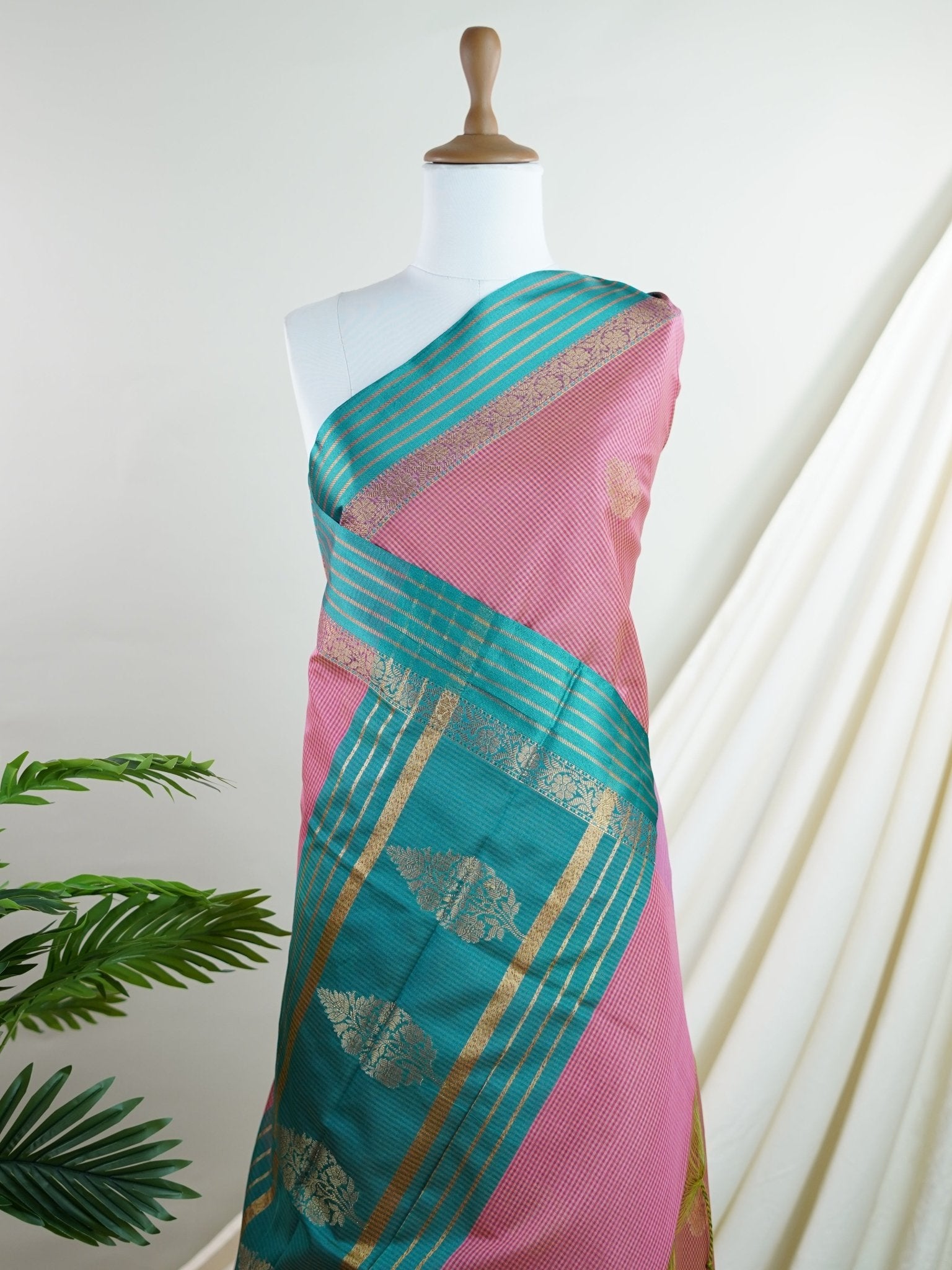 Chanderi Raspberry Kota - Manoranjitham Weaves - Handloom Store