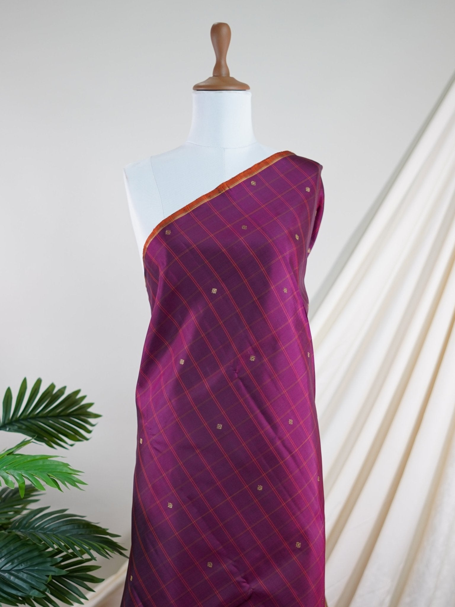 Kanchipuram Silk Magentanta Pink 100% Pure Silk  - Manoranjitham Weaves - Handloom Store