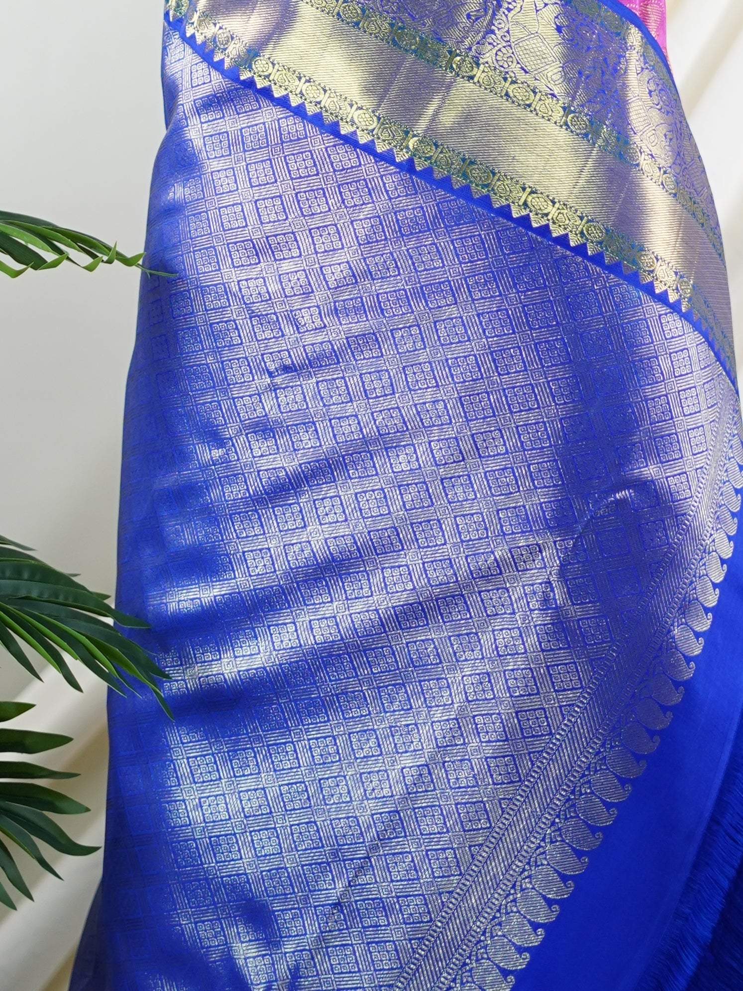 Kanchipuram Silk Pink 100% Pure Silk  - Manoranjitham Weaves - Handloom Store