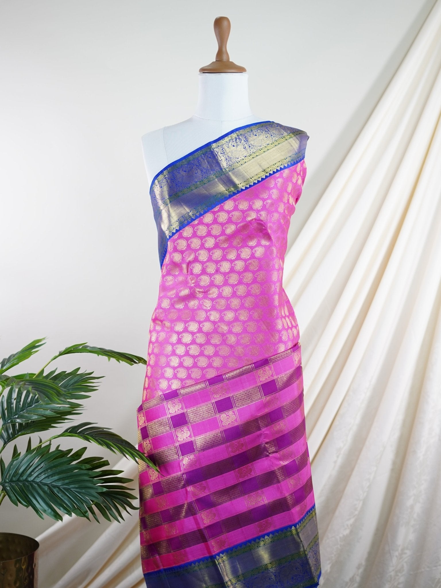 Kanchipuram Silk Pink 100% Pure Silk  - Manoranjitham Weaves - Handloom Store