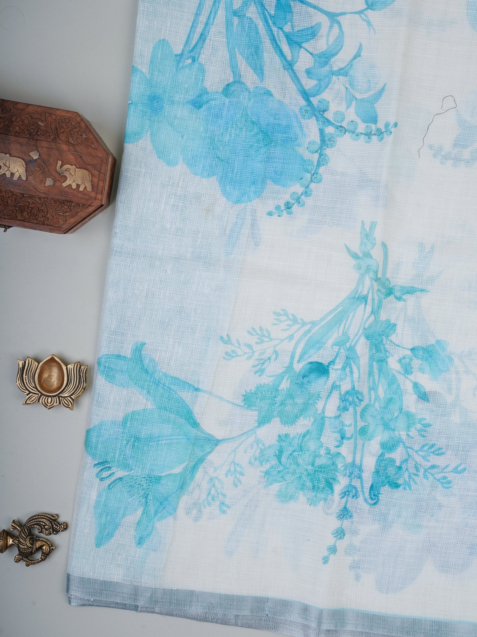 Linen White Silk Kota - Manoranjitham Weaves - Handloom Store