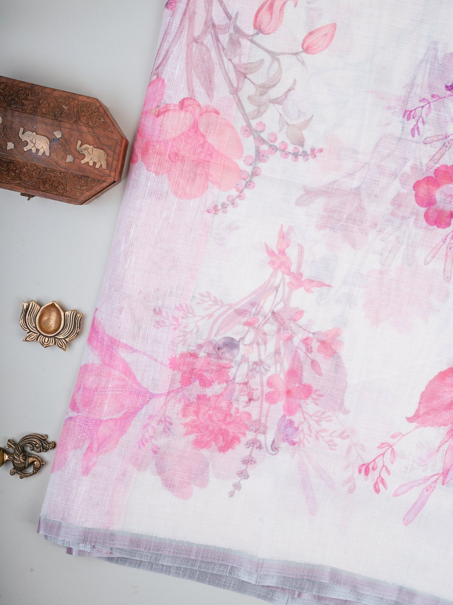 Linen White Silk Kota - Manoranjitham Weaves - Handloom Store