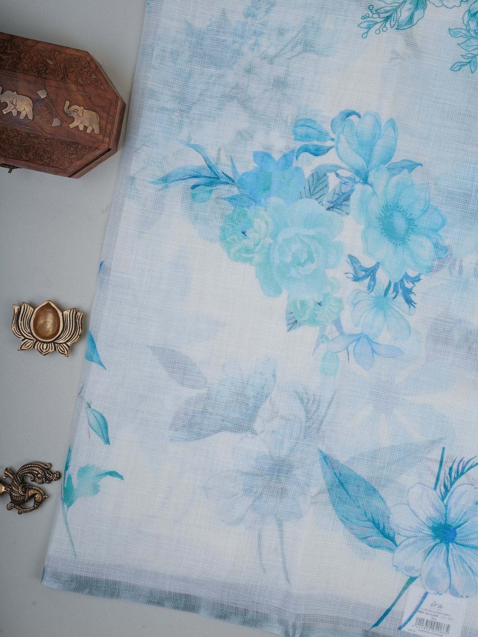 Linen White Silk Kota - Manoranjitham Weaves - Handloom Store