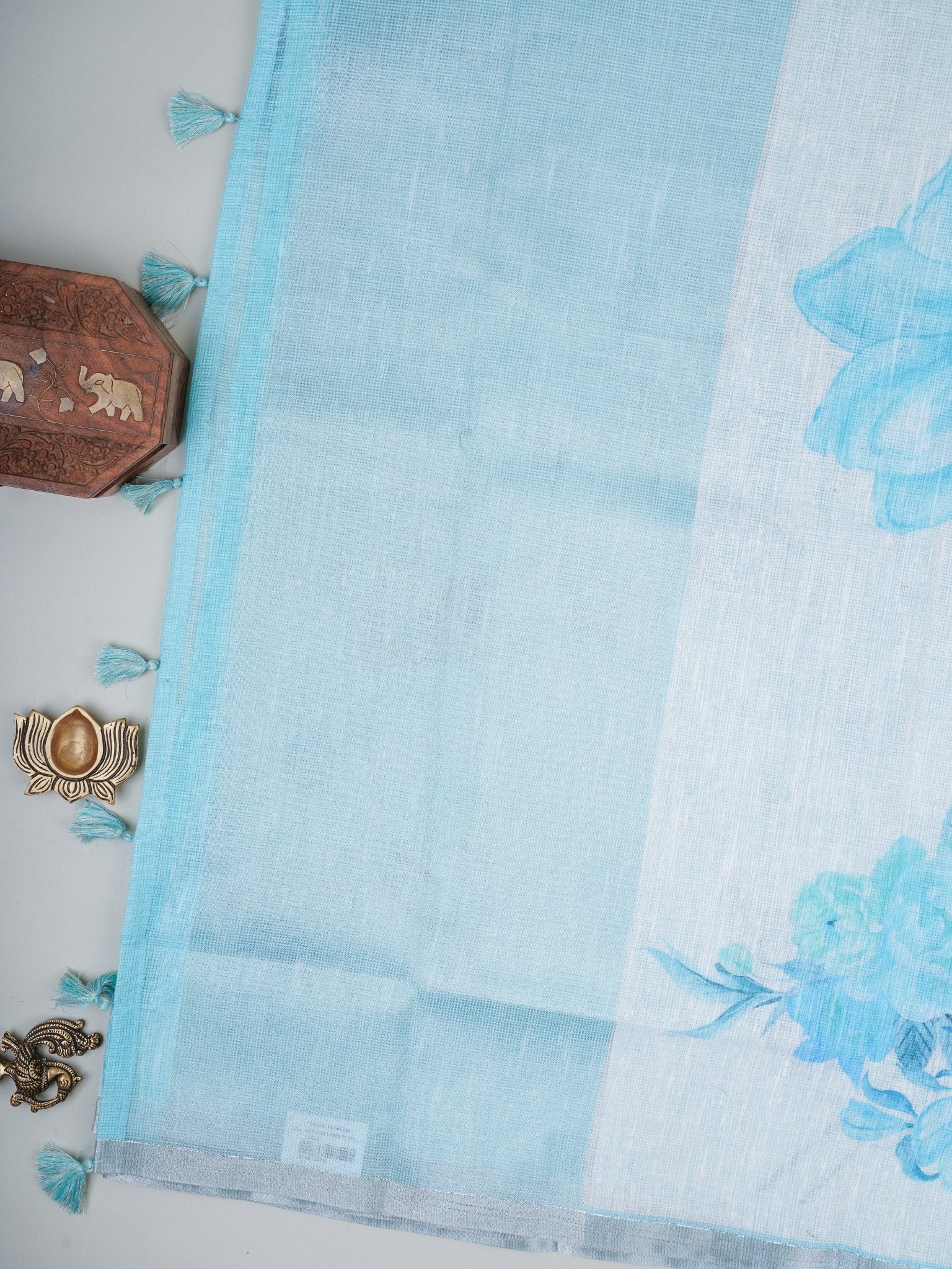 Linen White Silk Kota - Manoranjitham Weaves - Handloom Store