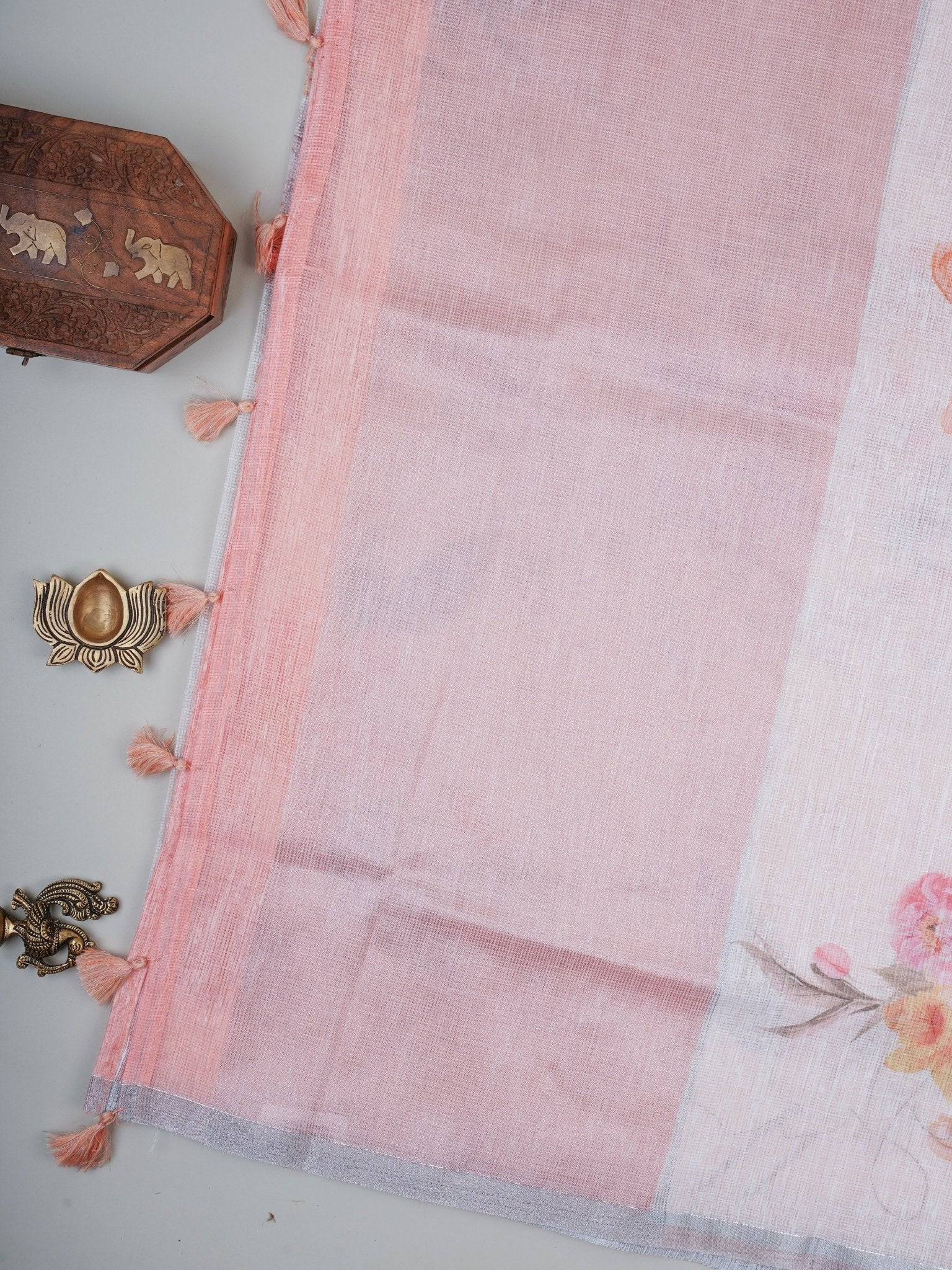 Linen White Silk Kota - Manoranjitham Weaves - Handloom Store