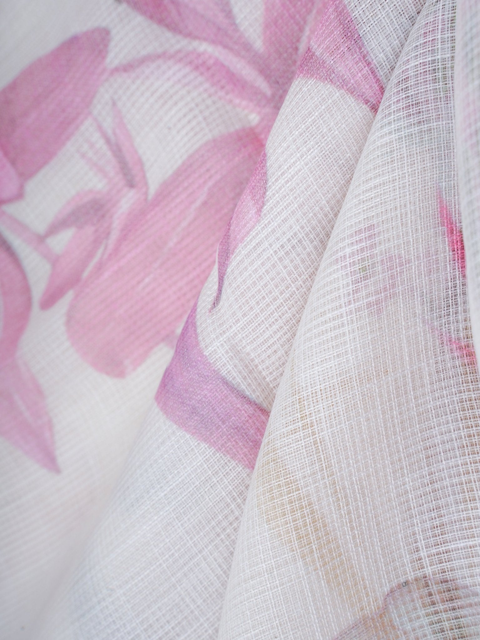 Linen White Silk Kota - Manoranjitham Weaves - Handloom Store
