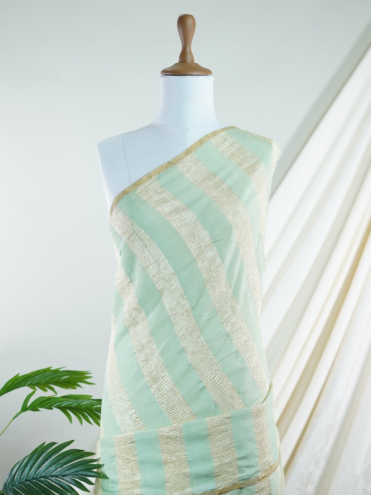 Tissue Green 100% Pure Tissue - Manoranjitham Weaves - Handloom Store