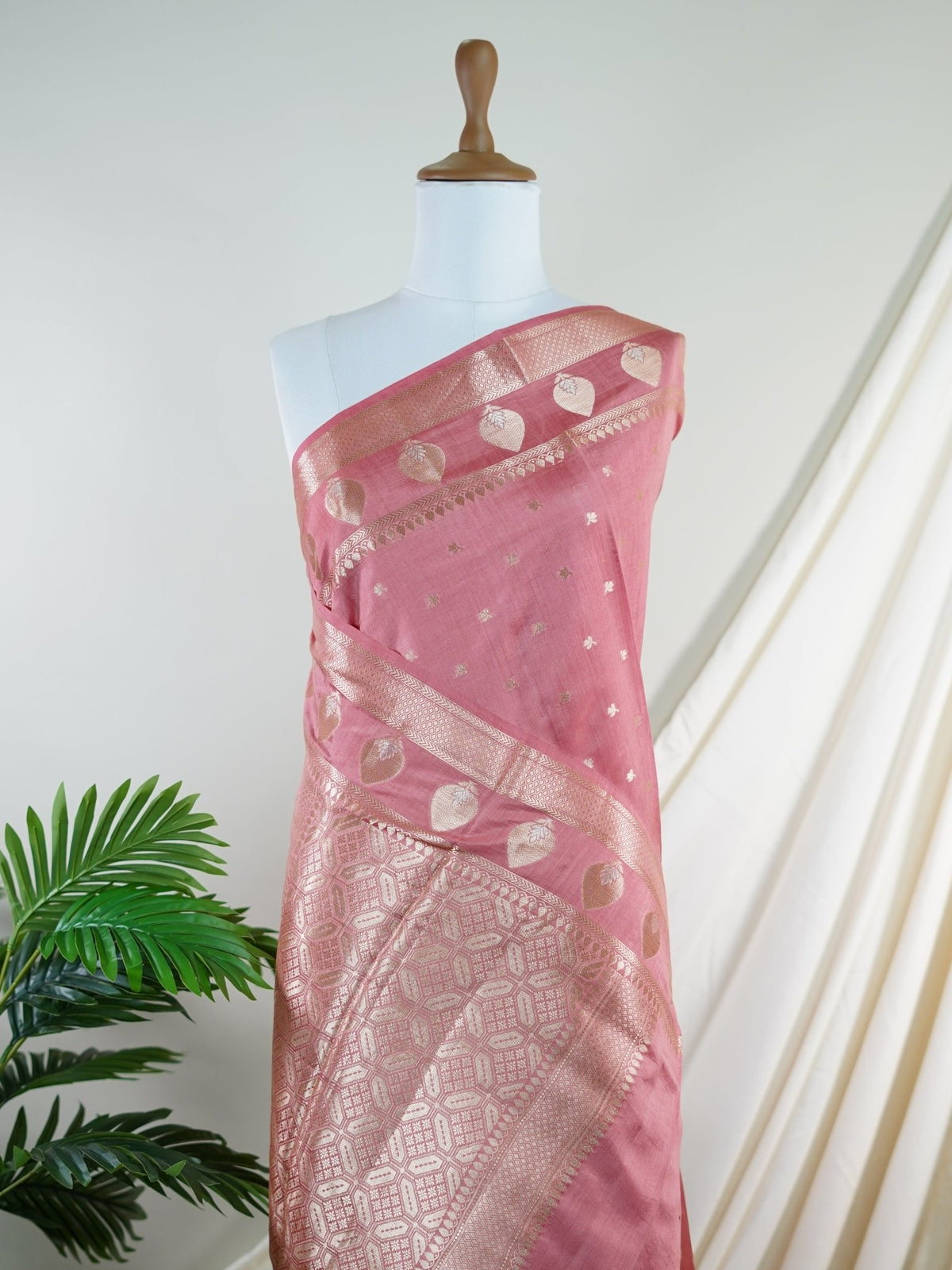 Chiniya Silk Peach 100% Pure Katan Soft Silk - Manoranjitham Weaves - Handloom Store