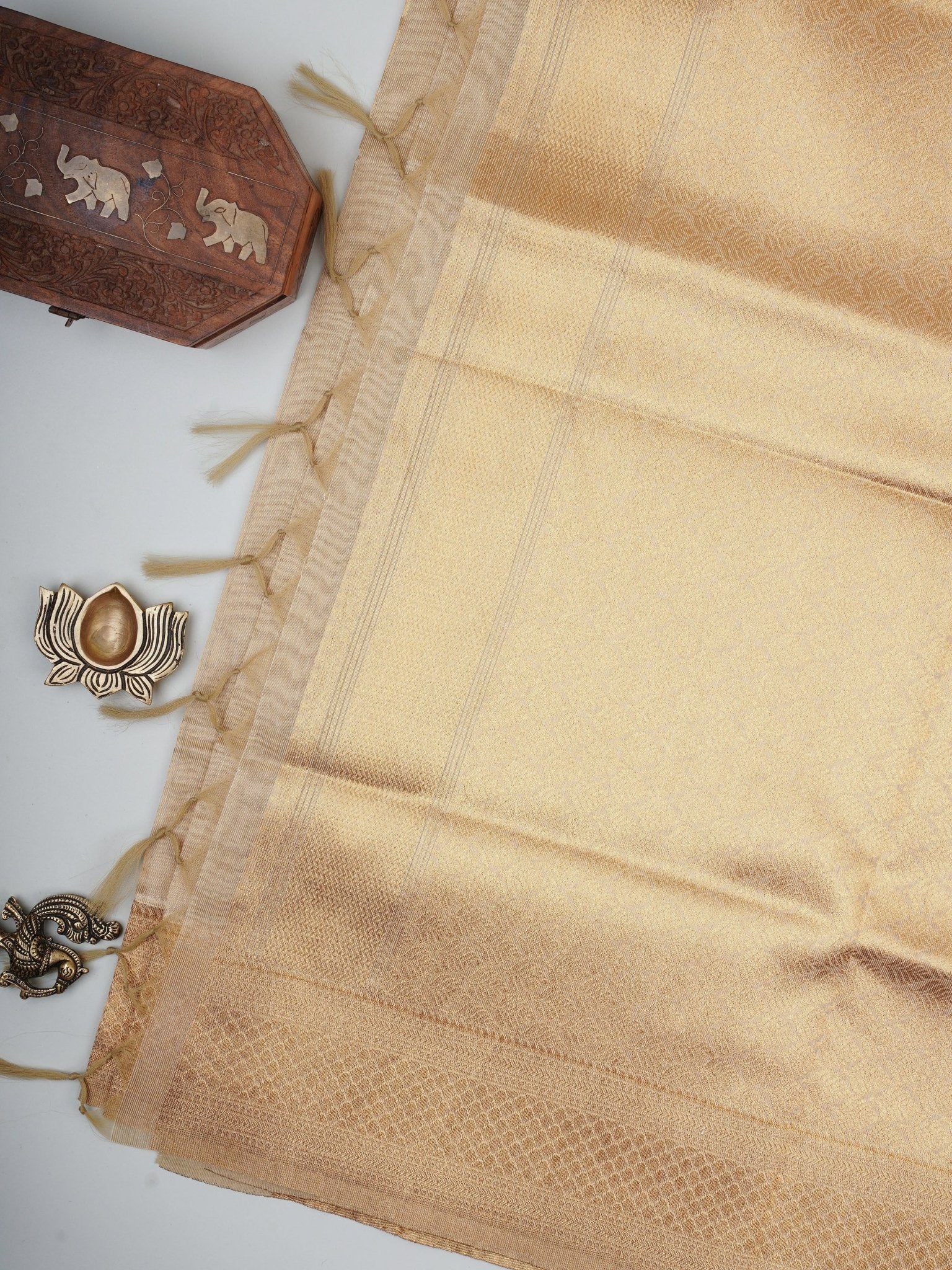 tissue Gold Kora Semi Tissue - Manoranjitham Weaves - Handloom Store