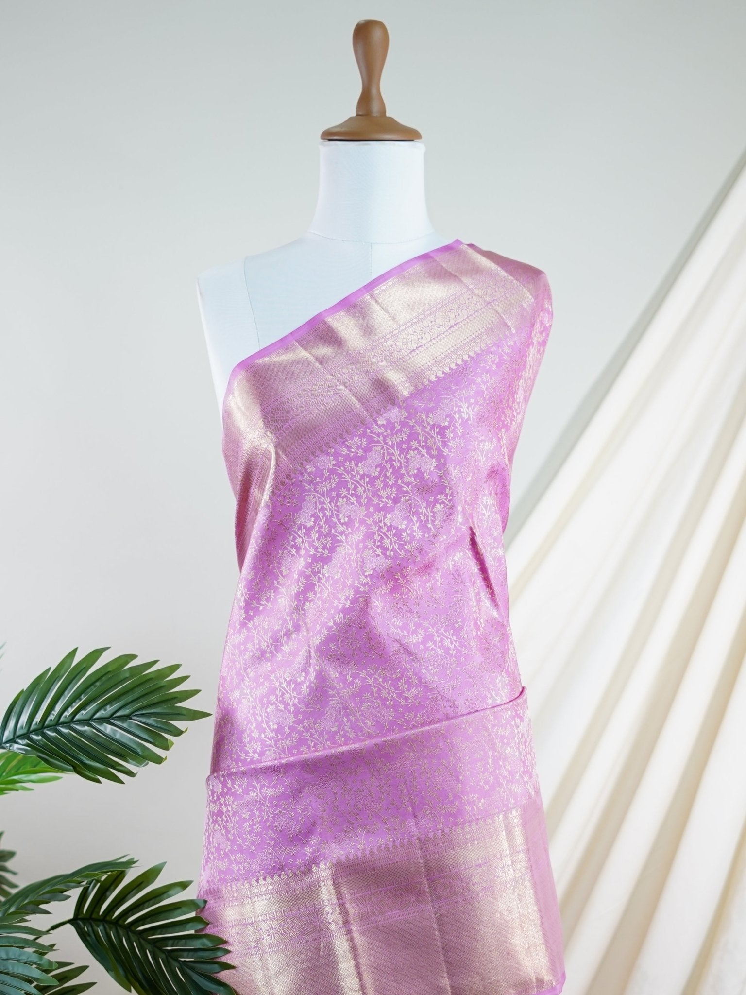 Kanchipuram Silk Pink 100% Pure Silk  - Manoranjitham Weaves - Handloom Store