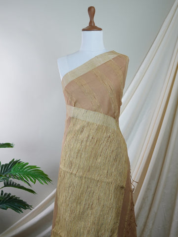 Handspun Cotton This Handpsun Cotton silk saree, adorned in Tan Cream and detailed with nan weaving, reflects the grandeur of Gujarat. The timeless Handwork motifs enhance its bridal charm. A perfect blend of luxury and tradition, it is designed for those who appreciate fine craftsmanship. Madhukaunsa - Handloom Cotton Saree | Zari Border | Traditional - Manoranjitham Weaves - Handloom Store