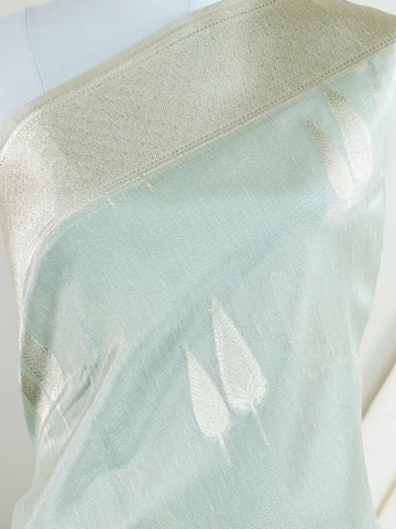 tissue Drenched in gold, this Semi Tissue saree shimmers with floral weave detailing and fine zari. Its lightweight texture and luminous finish make it a festive favourite. Crafted in Varanasi, it carries elegance in every thread. Ideal for weddings, receptions, and moments that deserve radiance. #SemiTissue #GoldenGlow #FloralWeave #FineZari #ManoranjithamSarees Madhumati - Semi Silk Saree - Manoranjitham Weaves - Handloom Store