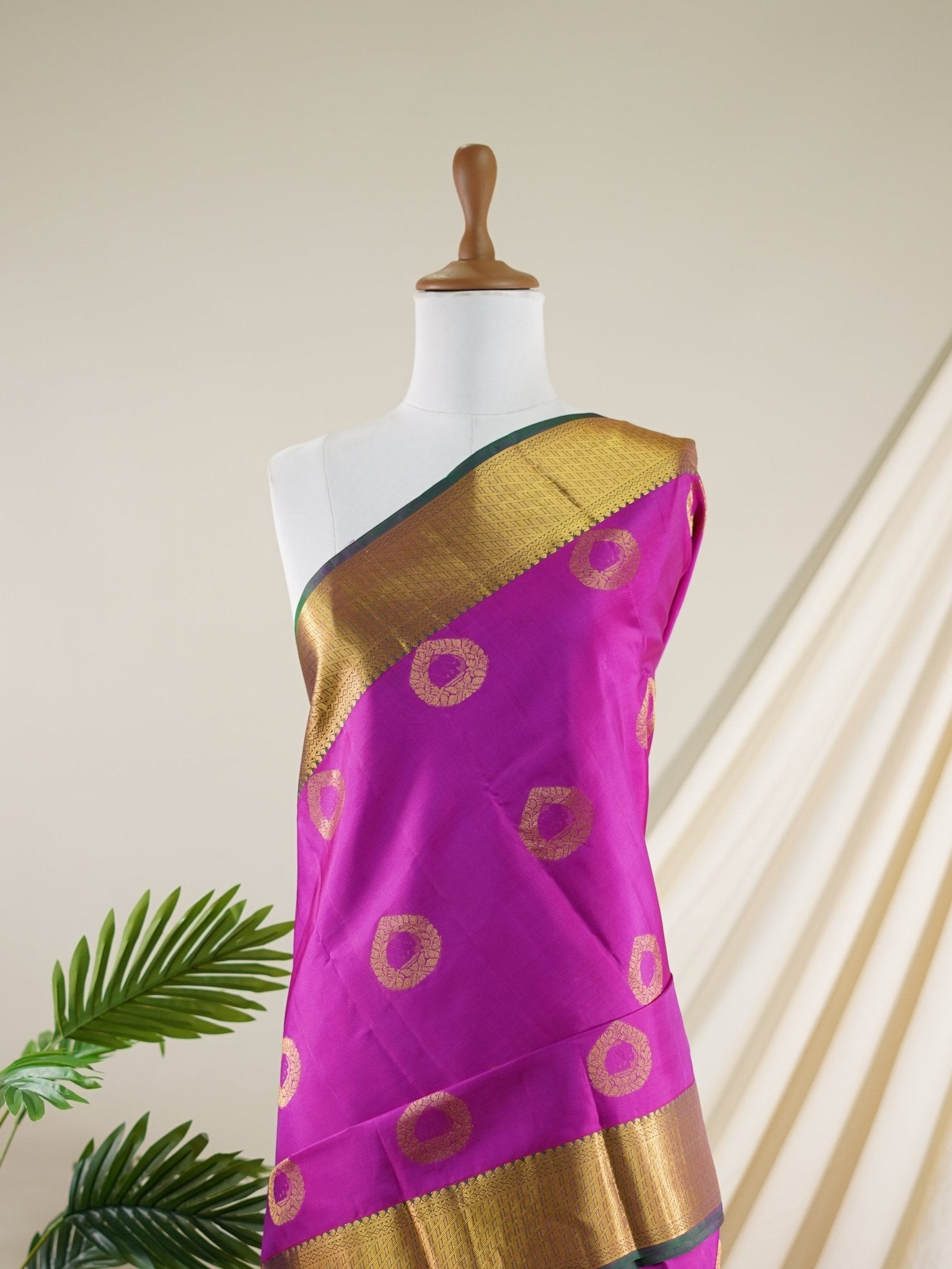 Kanchipuram Silk Pink 100% Pure Silk  - Manoranjitham Weaves - Handloom Store