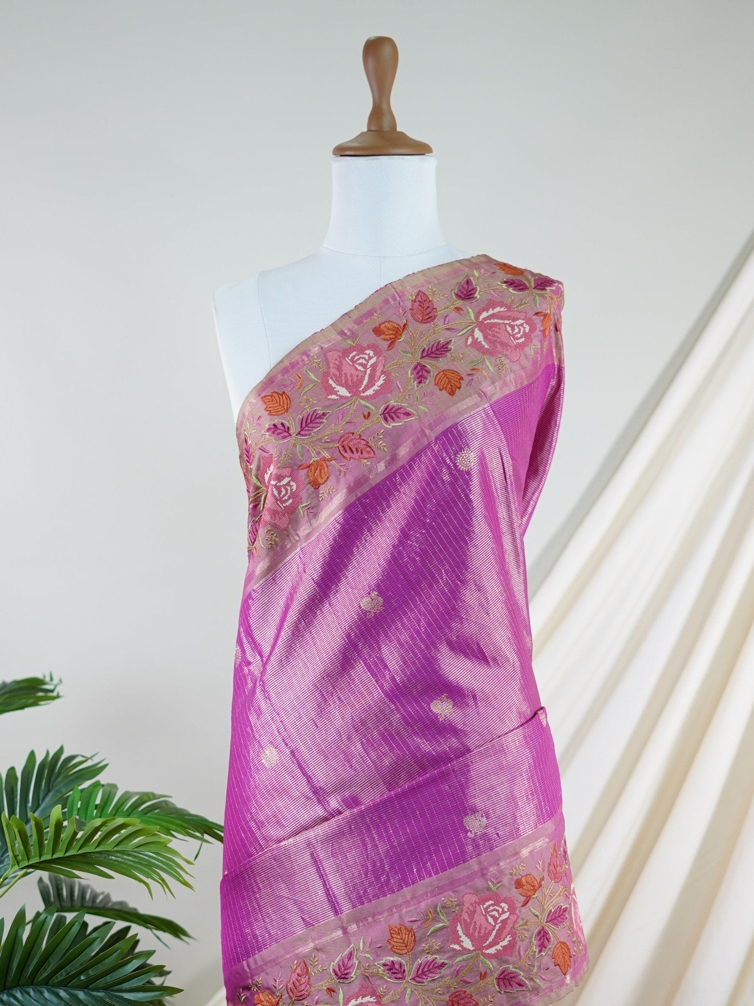 Kanchipuram Silk  100% Pure Silk  - Manoranjitham Weaves - Handloom Store