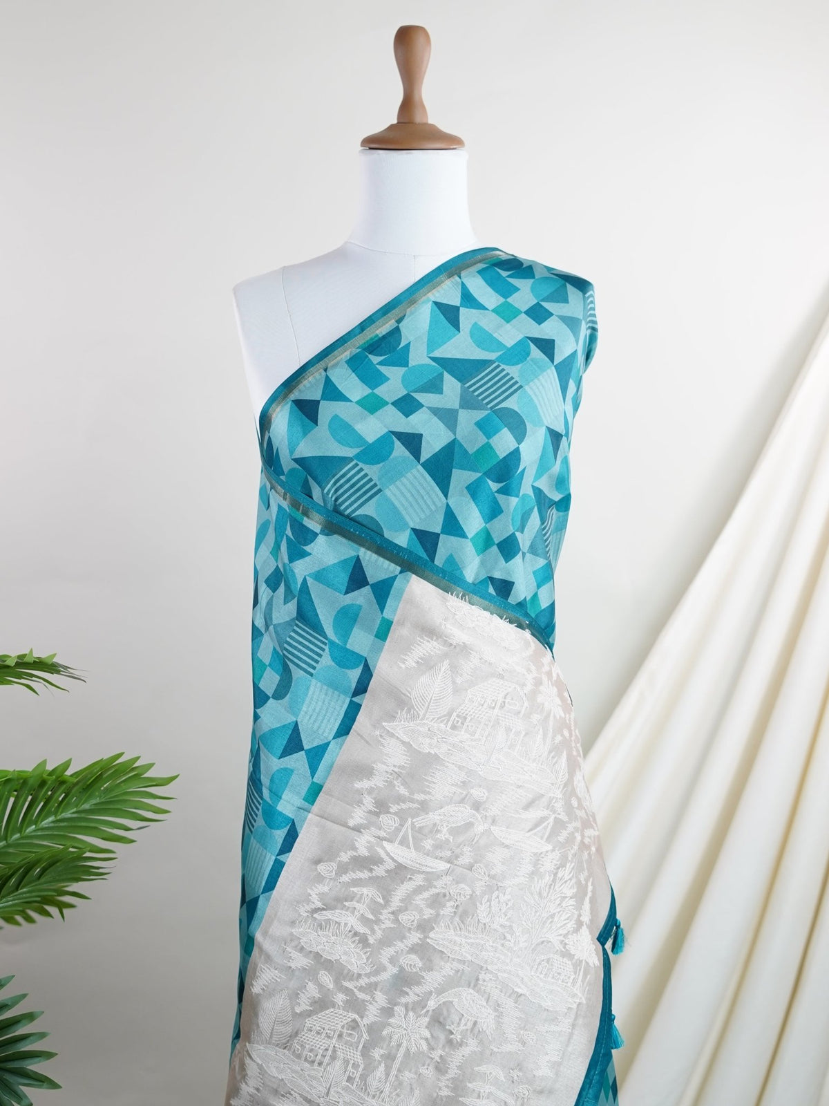 Katan Cream Semi Silk - Manoranjitham Weaves - Handloom Store