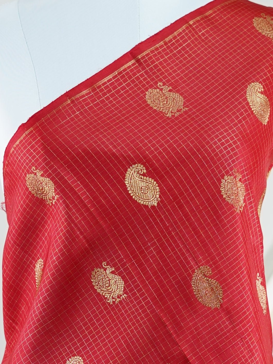 Kanchipuram Silk Red 100% Pure Silk  - Manoranjitham Weaves - Handloom Store