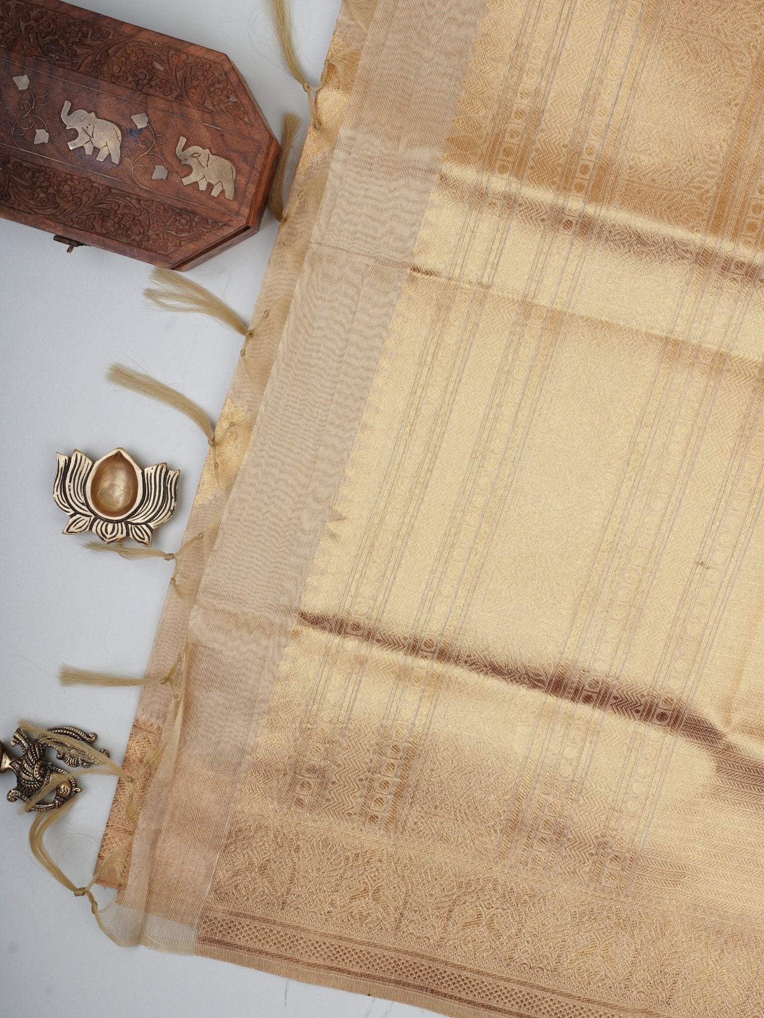 tissue Gold Kora Semi Tissue - Manoranjitham Weaves - Handloom Store
