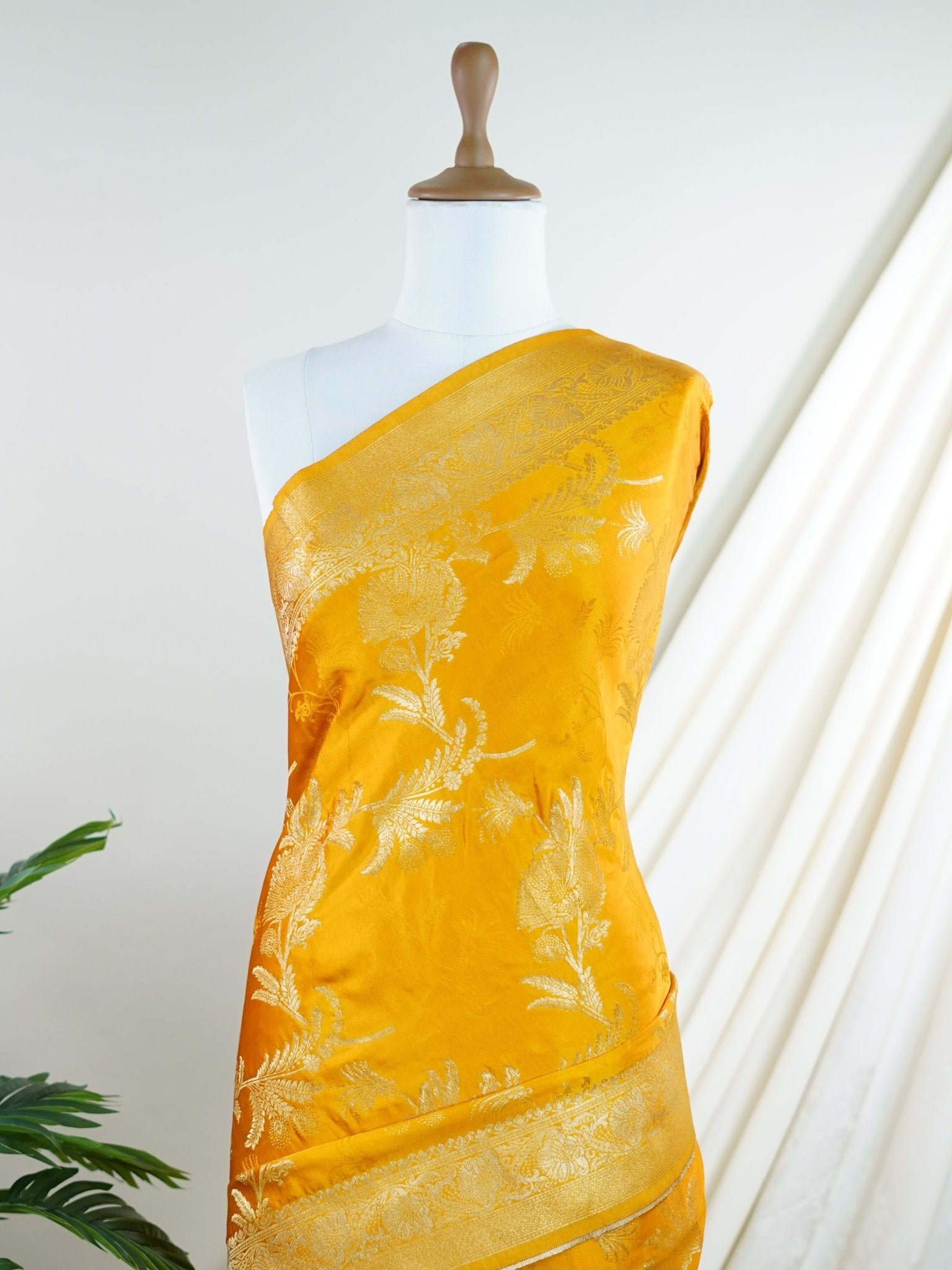 Mushru Mustard Semi Mushru - Manoranjitham Weaves - Handloom Store