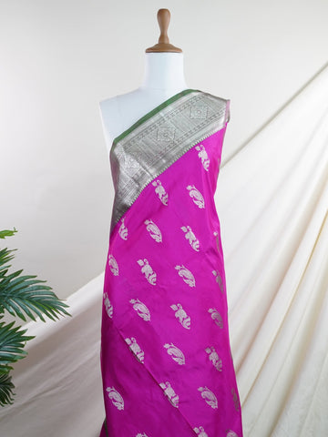 Venkatagiri Silk Woven in the heart of Andhra Pradesh, this Venkatagiri handloom saree is a symbol of regal elegance and heritage. Known for its soft texture and intricate craftsmanship, it drapes gracefully for weddings, pujas, and festive moments. Each thread carries tradition, making it a cherished piece of South Indian artistry. Lightweight yet luxurious — a true sree in every sense. Mridula - Manoranjitham Weaves - Handloom Store