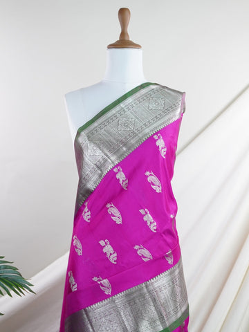 Venkatagiri Silk Woven in the heart of Andhra Pradesh, this Venkatagiri handloom saree is a symbol of regal elegance and heritage. Known for its soft texture and intricate craftsmanship, it drapes gracefully for weddings, pujas, and festive moments. Each thread carries tradition, making it a cherished piece of South Indian artistry. Lightweight yet luxurious — a true sree in every sense. Mridula - Manoranjitham Weaves - Handloom Store