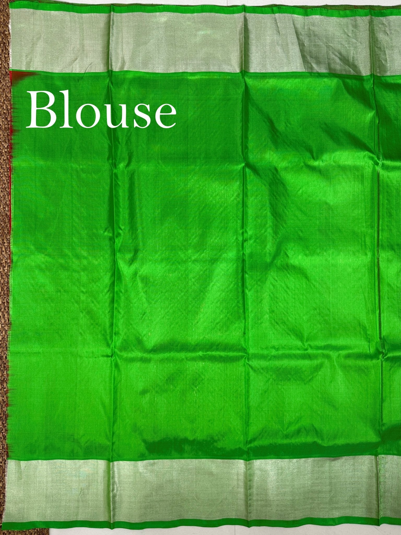 Venkatagiri Silk Red 100% Pure Silk  - Manoranjitham Weaves - Handloom Store