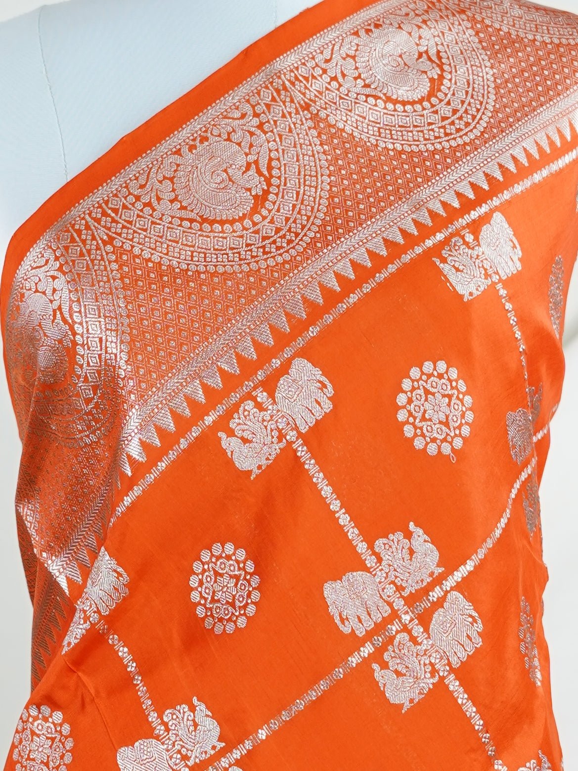 Venkatagiri Silk  100% Pure Silk  - Manoranjitham Weaves - Handloom Store