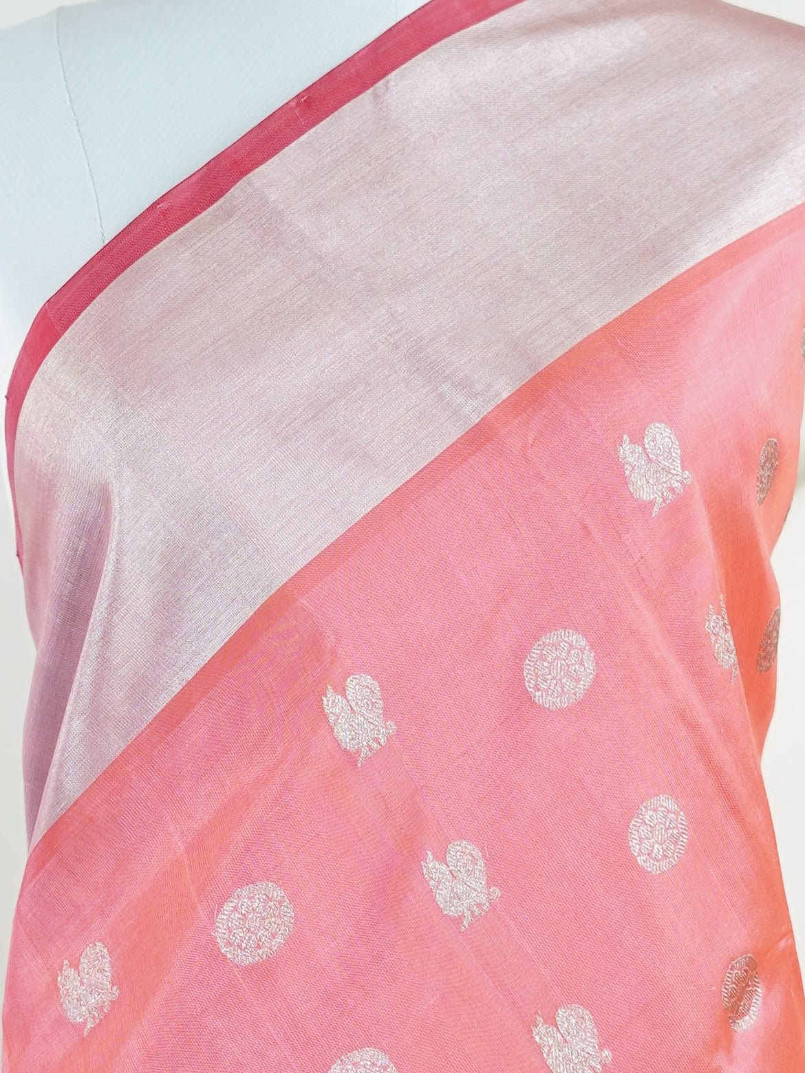 Venkatagiri Silk  100% Pure Silk  - Manoranjitham Weaves - Handloom Store