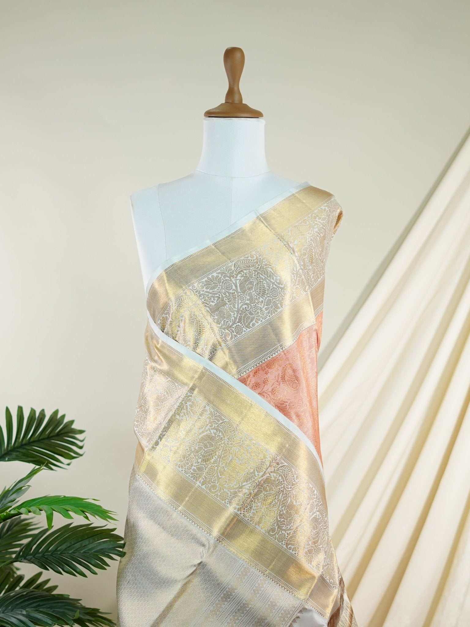 Kanchipuram Silk Coral Pink 100% Pure Silk  - Manoranjitham Weaves - Handloom Store