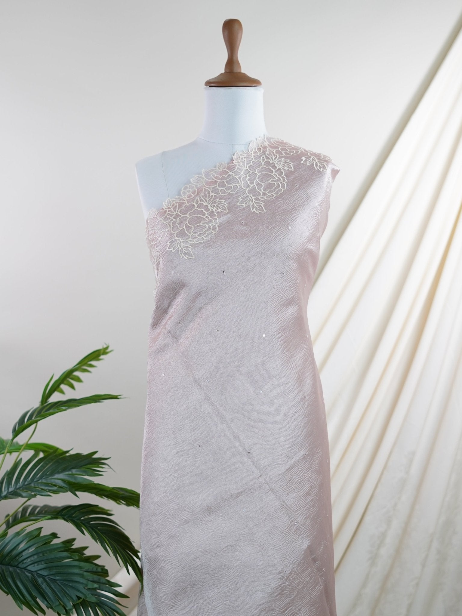 Net Peach Semi Crush Tissue - Manoranjitham Weaves - Handloom Store