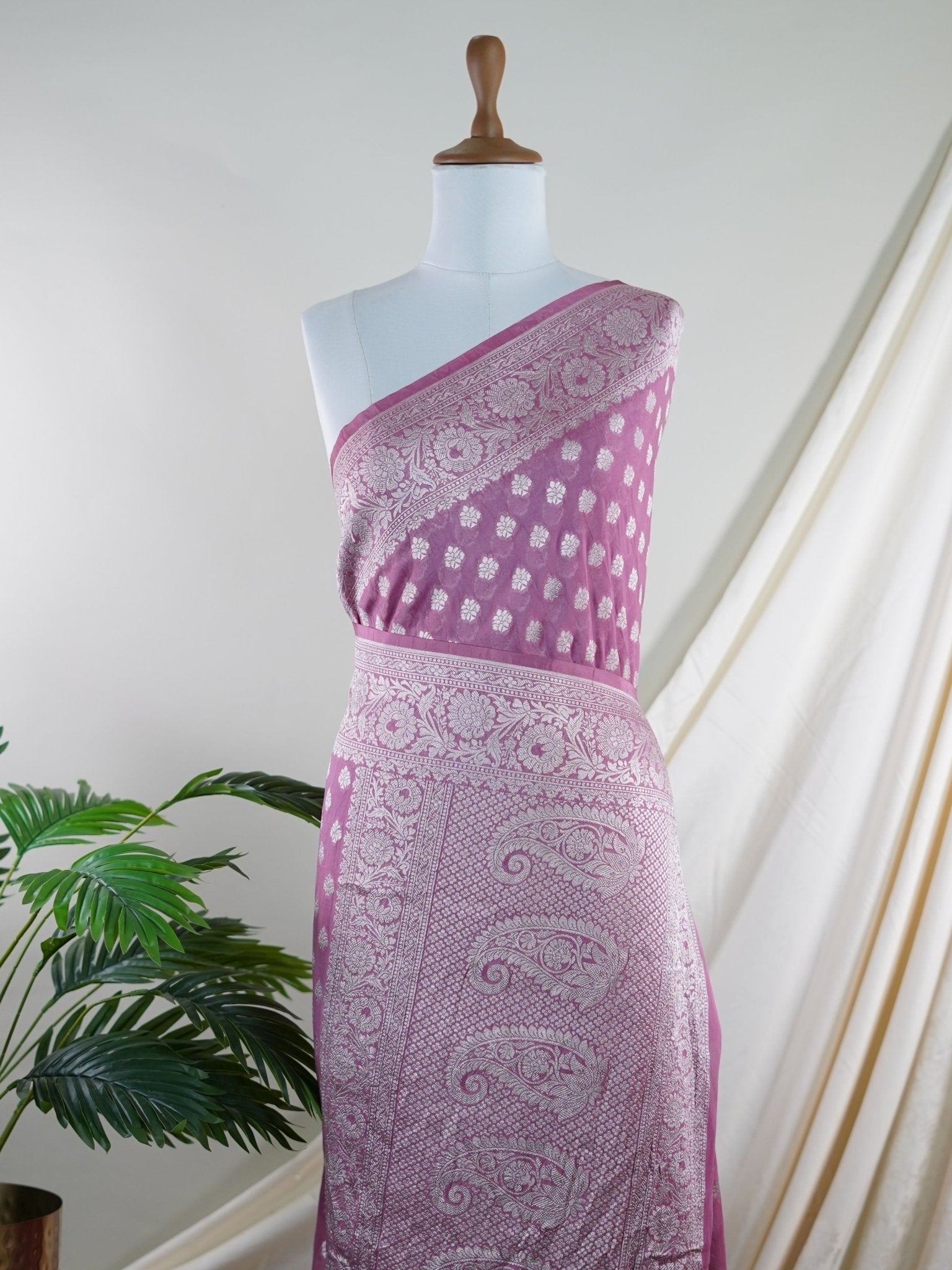 Katan Pink Georgette - Manoranjitham Weaves - Handloom Store