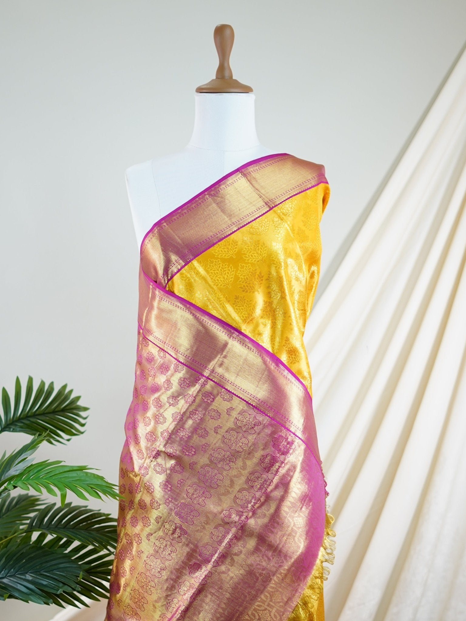 Kanchipuram Silk Yellow 100% Pure Silk  - Manoranjitham Weaves - Handloom Store