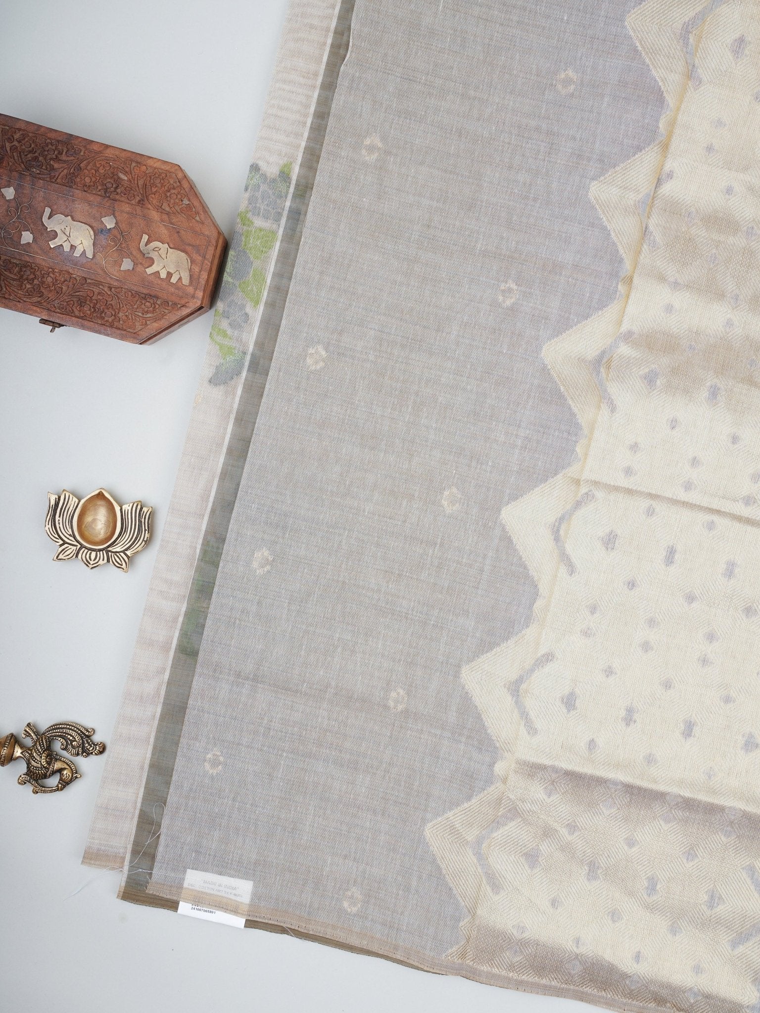 Cotton Grey 100% Pure Cotton - Manoranjitham Weaves - Handloom Store