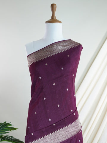Georgette This Tussar Georgette saree from Varanasi brings together the textured richness of tussar silk with the fluid grace of georgette. Woven on a powerloom, it drapes light and airy, perfect for effortless elegance. Ideal for both day events and evening gatherings, it reflects quiet sophistication with a modern twist on tradition. Rajalakshmi - Georgette Saree | Handwoven | Varanasi - Manoranjitham Weaves - Handloom Store