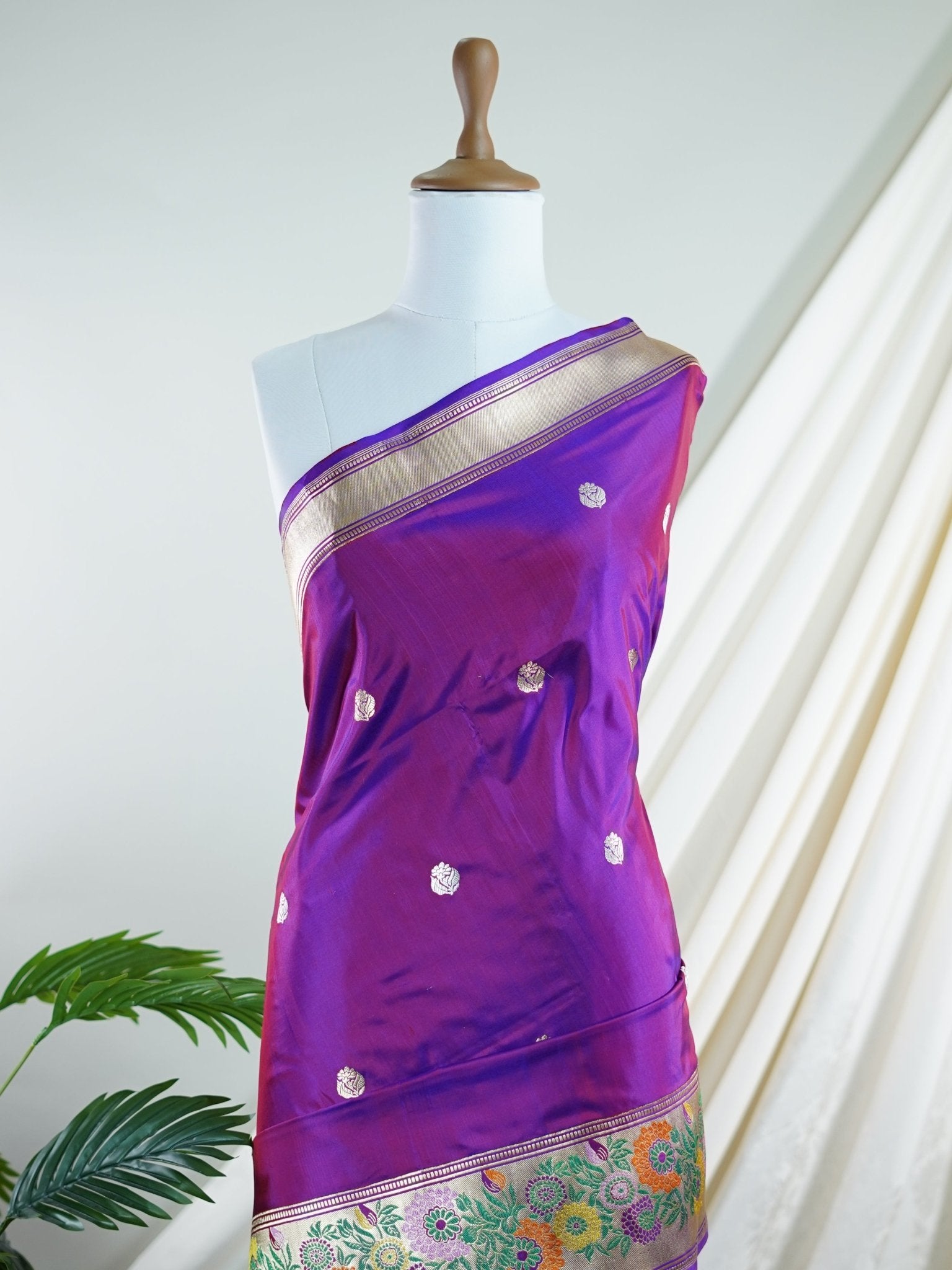 Katan Violet 100% Pure Katan Silk - Manoranjitham Weaves - Handloom Store