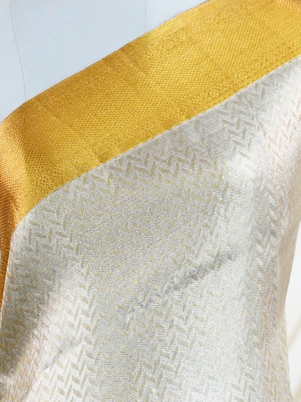 Kanchipuram Silk  100% Pure Silk  - Manoranjitham Weaves - Handloom Store