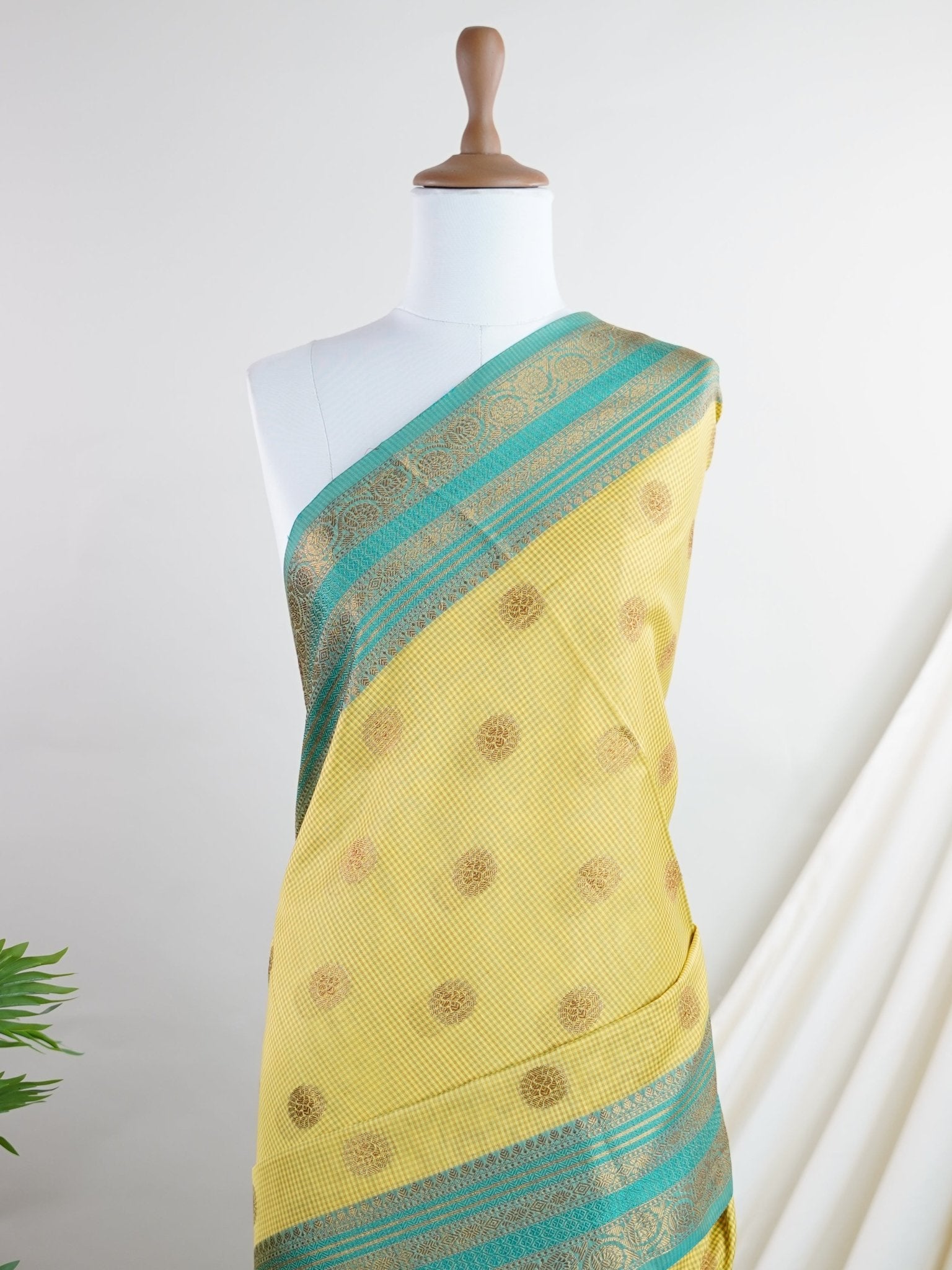 Chanderi Lemon Kota - Manoranjitham Weaves - Handloom Store