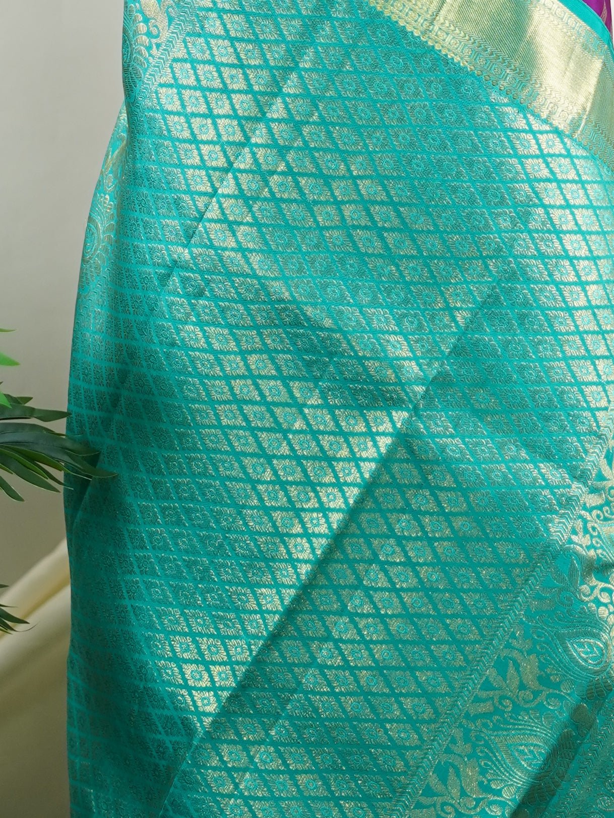 Kanchipuram Silk Dark Pink 100% Pure Silk  - Manoranjitham Weaves - Handloom Store