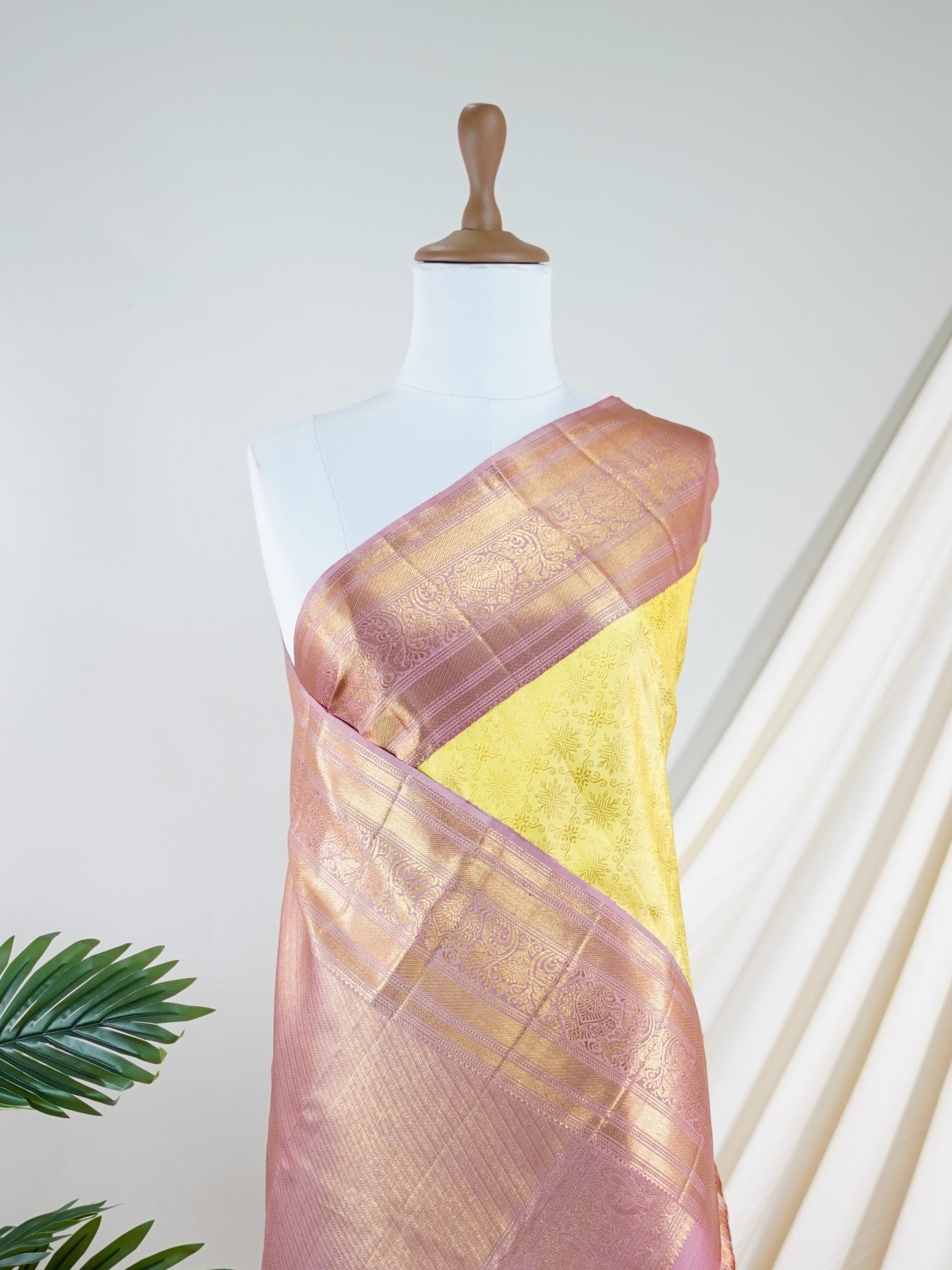 Kanchipuram Silk Yellow  100% Pure Silk  - Manoranjitham Weaves - Handloom Store